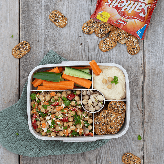 Lunchbox mit Kichererbsensalat